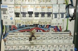 mise en conformité tableau électrique par Probat Var 06 13